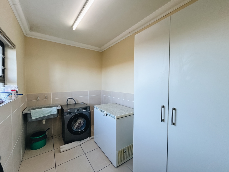 4 Bedroom Property for Sale in Island View Western Cape